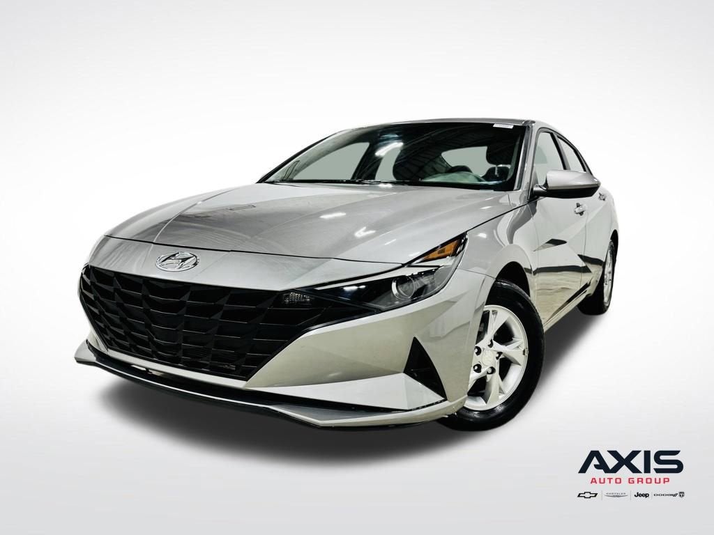 2023 Hyundai Elantra SE