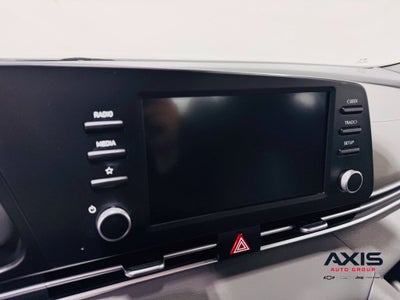 2023 Hyundai Elantra SE