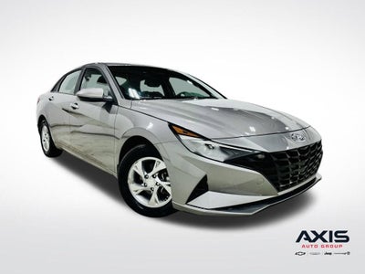 2023 Hyundai Elantra SE