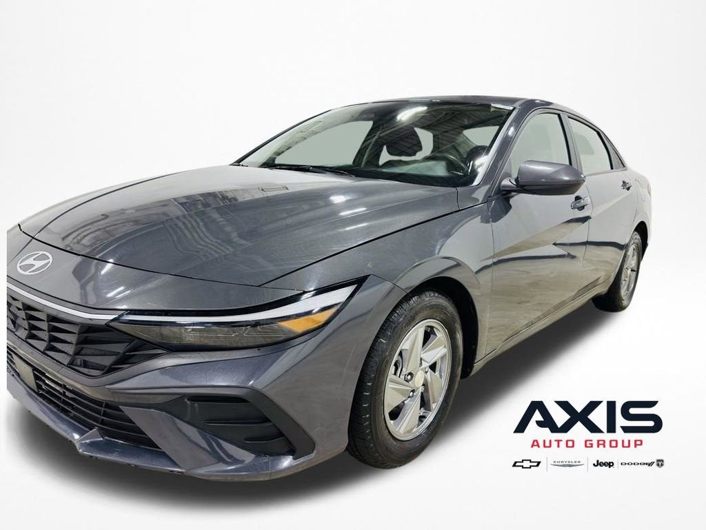 2024 Hyundai Elantra SE