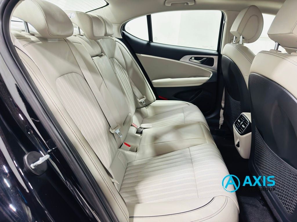 2020 Genesis G70 2.0T RWD