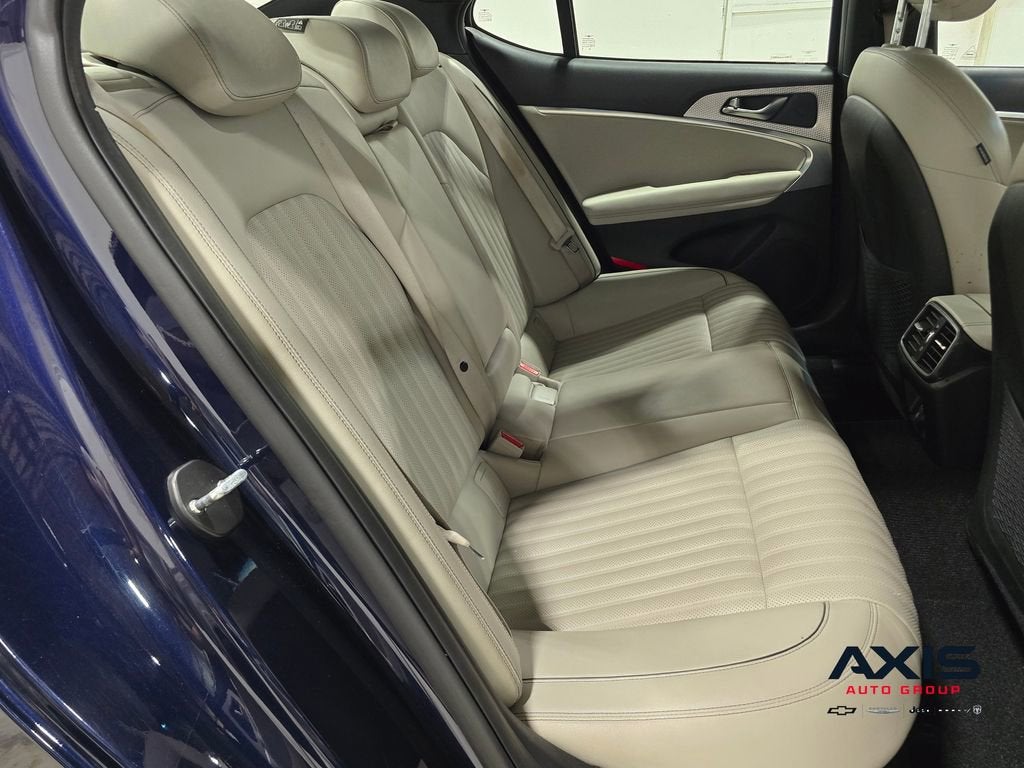 2023 Genesis G70 2.0T AWD