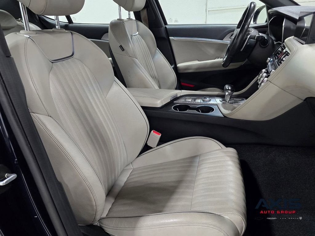 2023 Genesis G70 2.0T AWD
