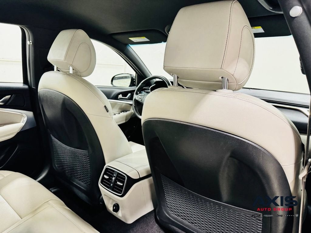 2023 Genesis G70 2.0T AWD