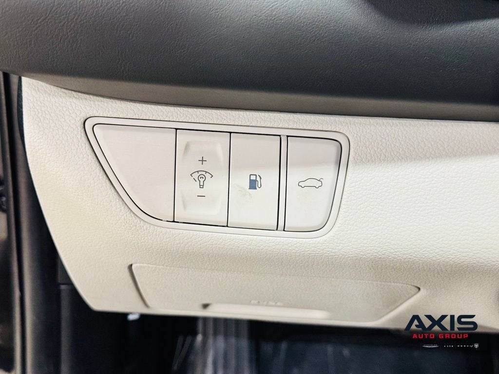 2023 Genesis G70 2.0T AWD