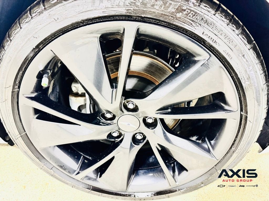 2023 Genesis G70 2.0T RWD