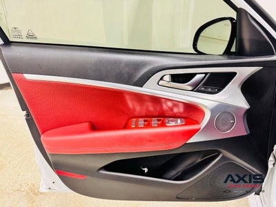 2023 Genesis G70 2.0T RWD