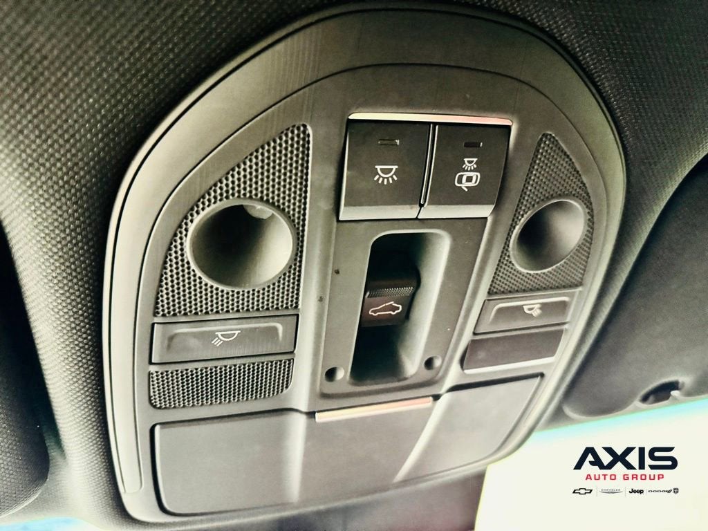 2023 Genesis G70 2.0T RWD