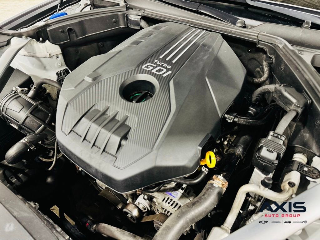 2023 Genesis G70 2.0T RWD