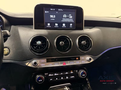 2018 Kia Stinger Base
