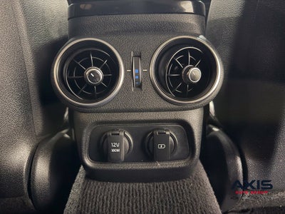 2018 Kia Stinger Base