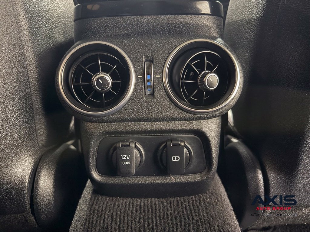2018 Kia Stinger Base