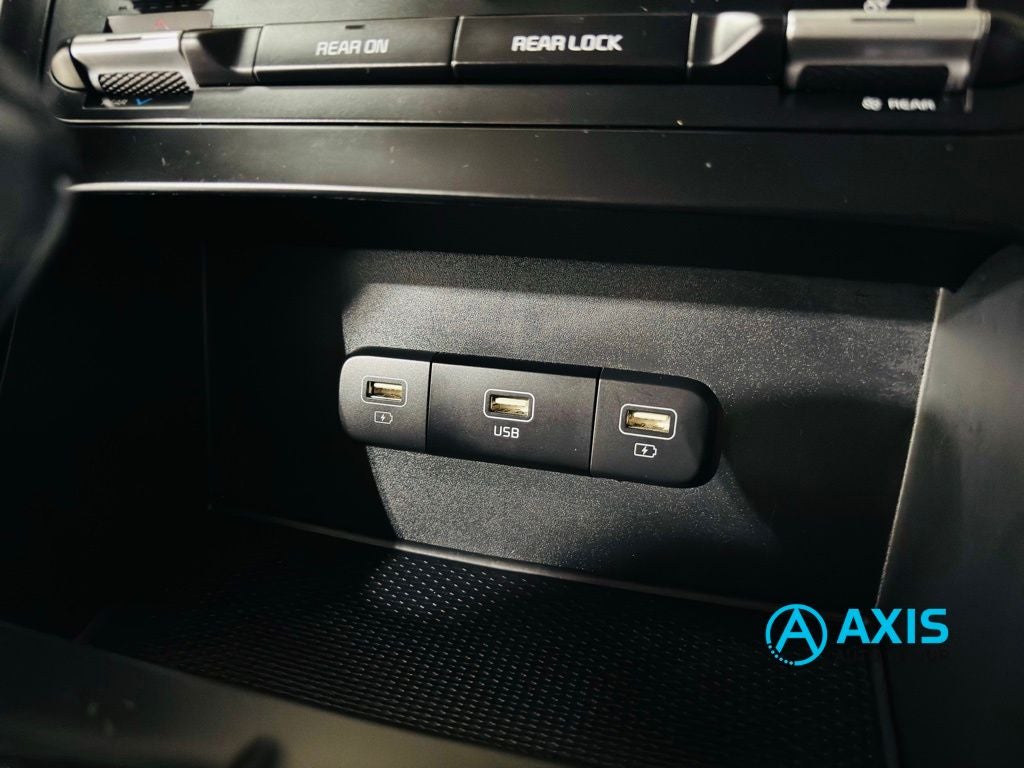 2024 Kia Carnival MPV LX Seat Package