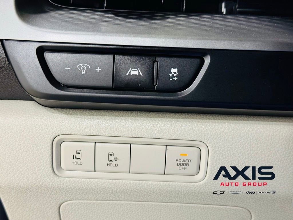 2024 Kia Carnival MPV LX Seat Package