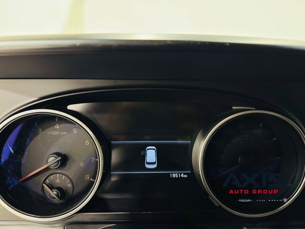 2024 Kia Carnival MPV LX Seat Package