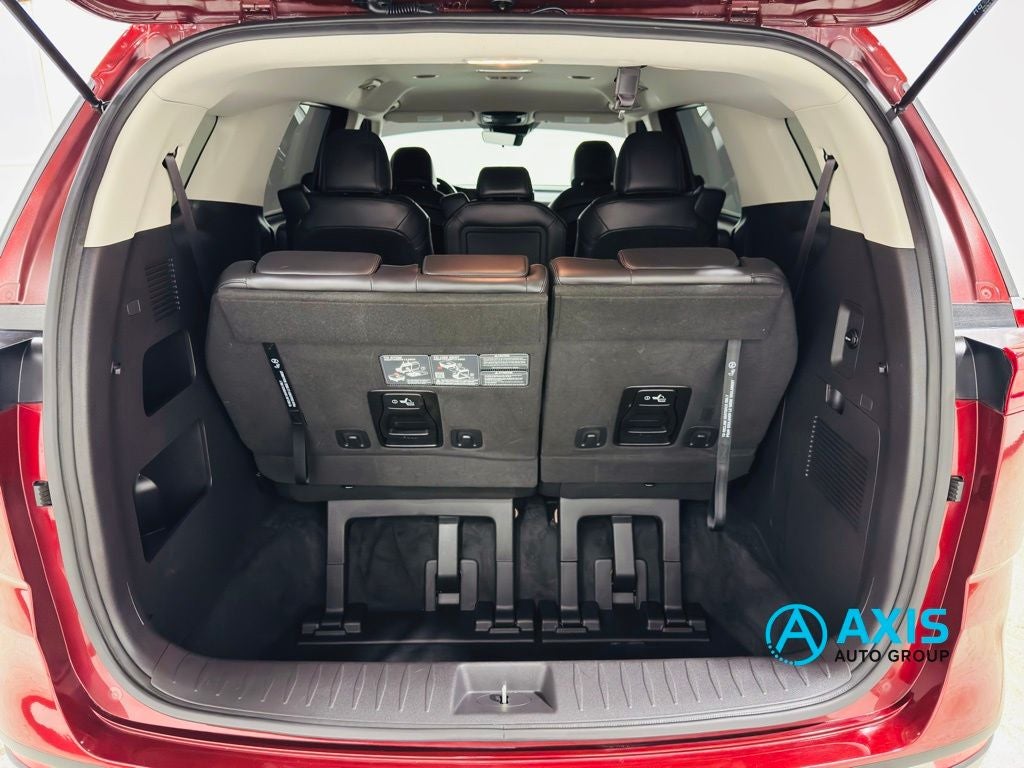 2024 Kia Carnival MPV LX Seat Package