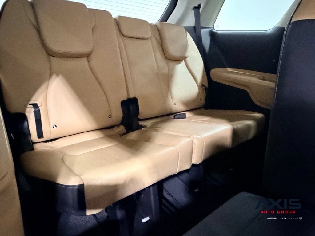2022 Kia Carnival MPV LX Seat Package