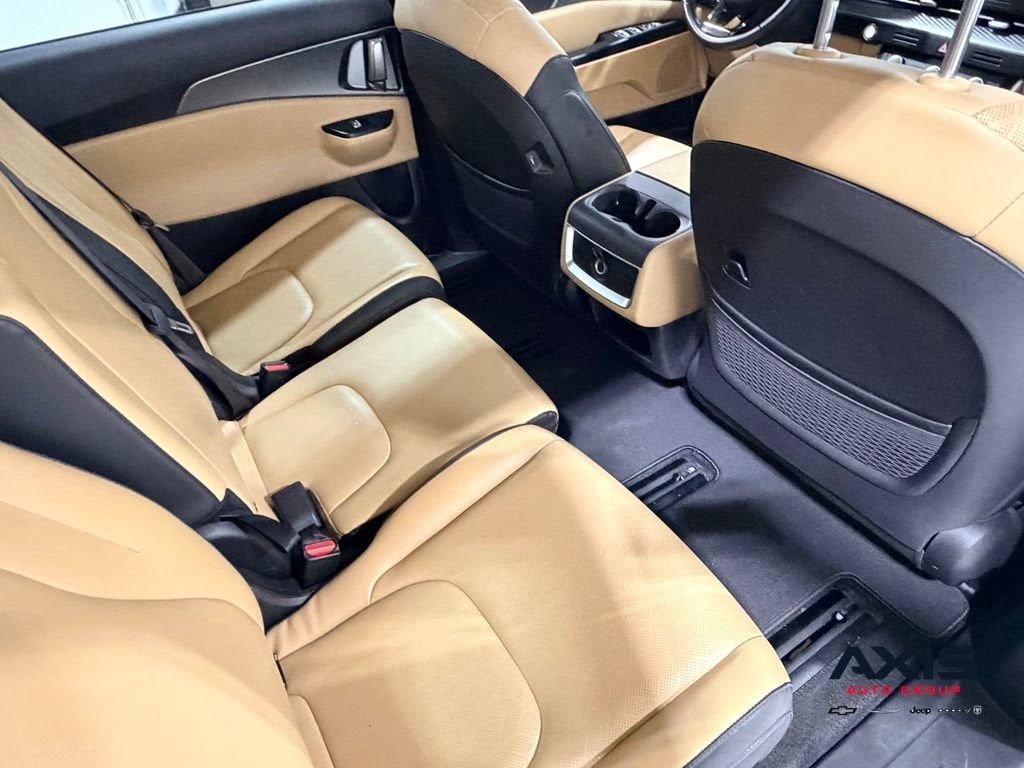 2022 Kia Carnival MPV LX Seat Package