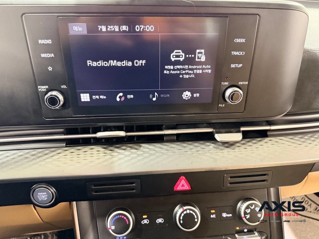 2022 Kia Carnival MPV LX Seat Package