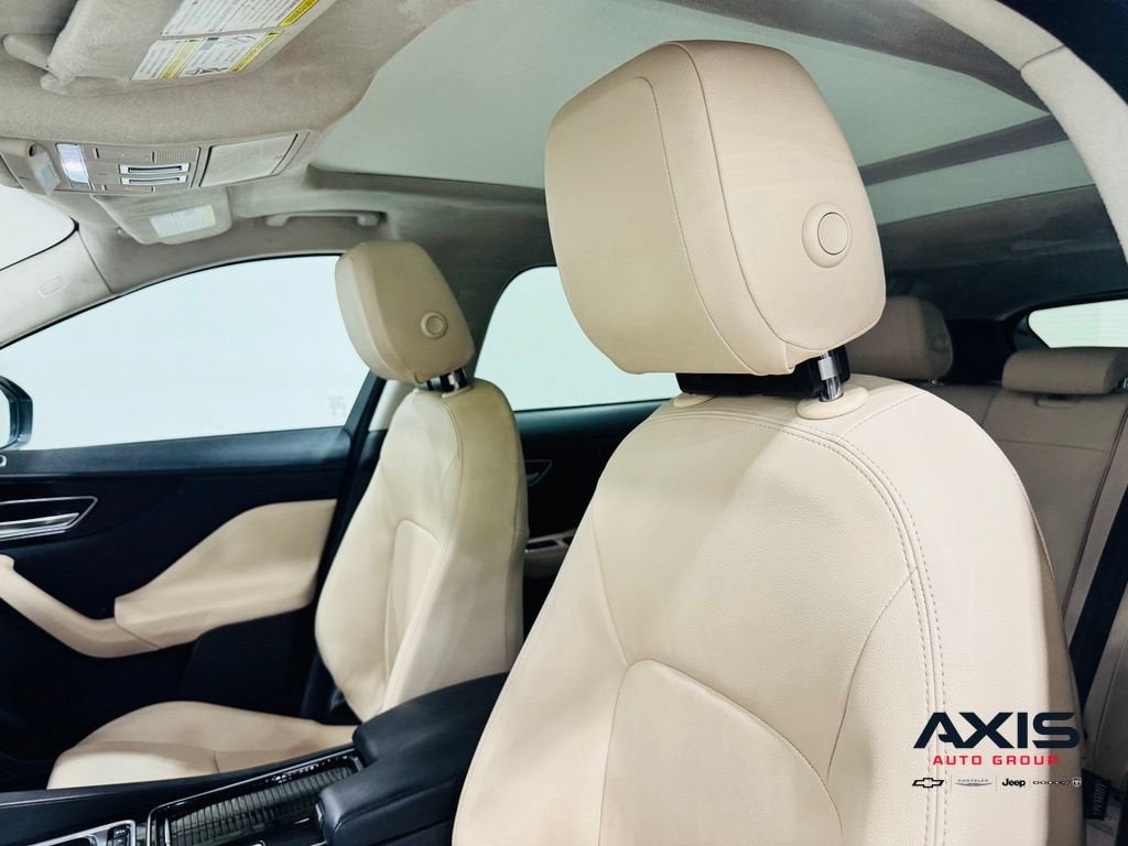 2019 Jaguar F-PACE 25t Premium