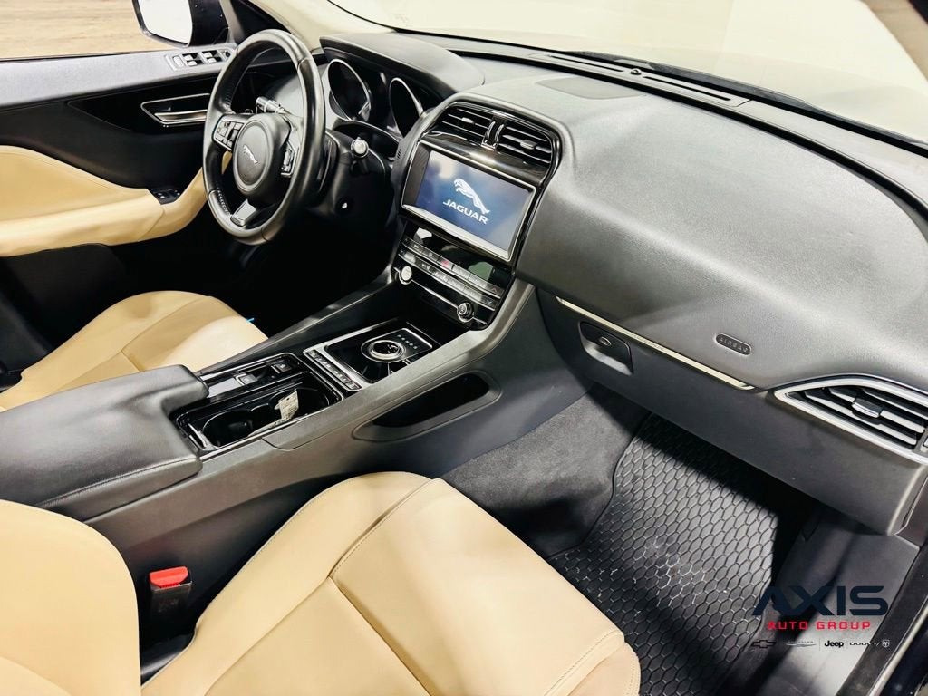 2019 Jaguar F-PACE 25t Premium