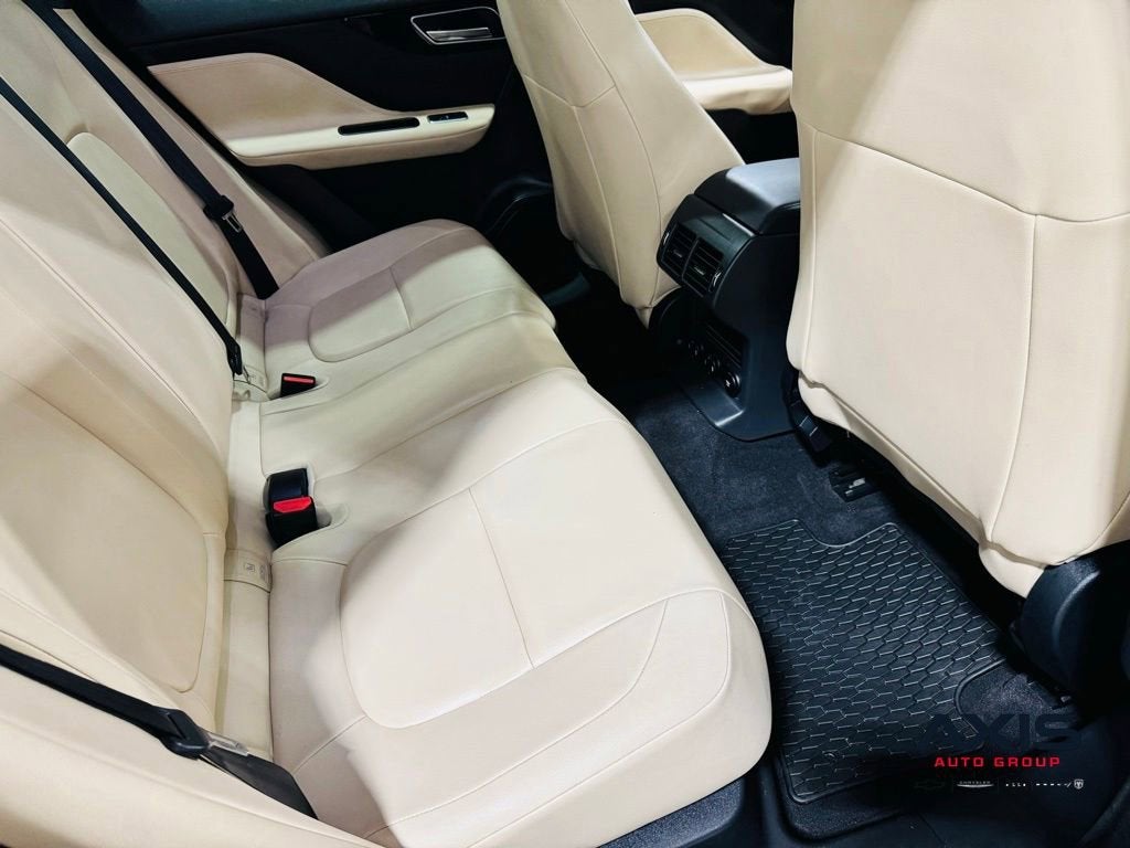 2019 Jaguar F-PACE 25t Premium