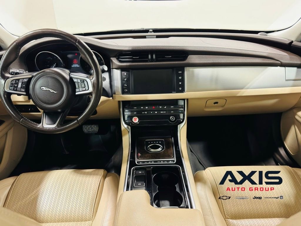 2018 Jaguar XF 25t Prestige