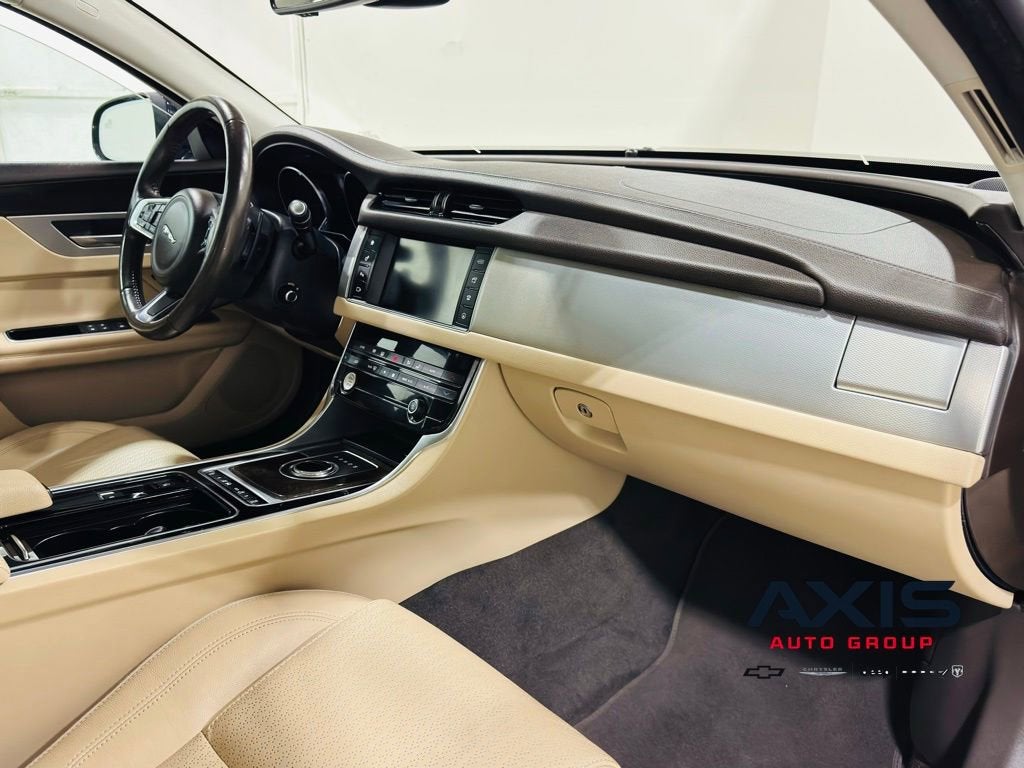2018 Jaguar XF 25t Prestige