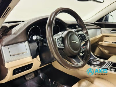 2018 Jaguar XF 25t Prestige