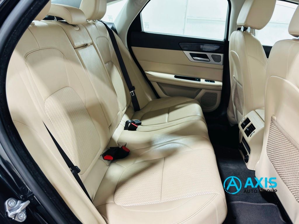 2018 Jaguar XF 25t Prestige