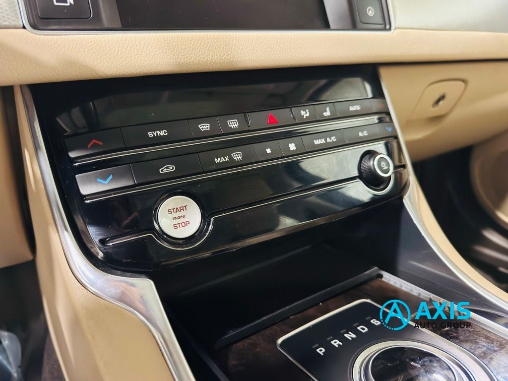 2018 Jaguar XF 25t Prestige