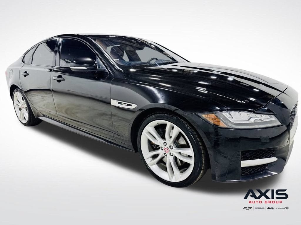 2017 Jaguar XF 35t R-Sport