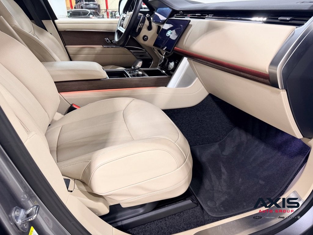 2023 Land Rover Range Rover P400 SE