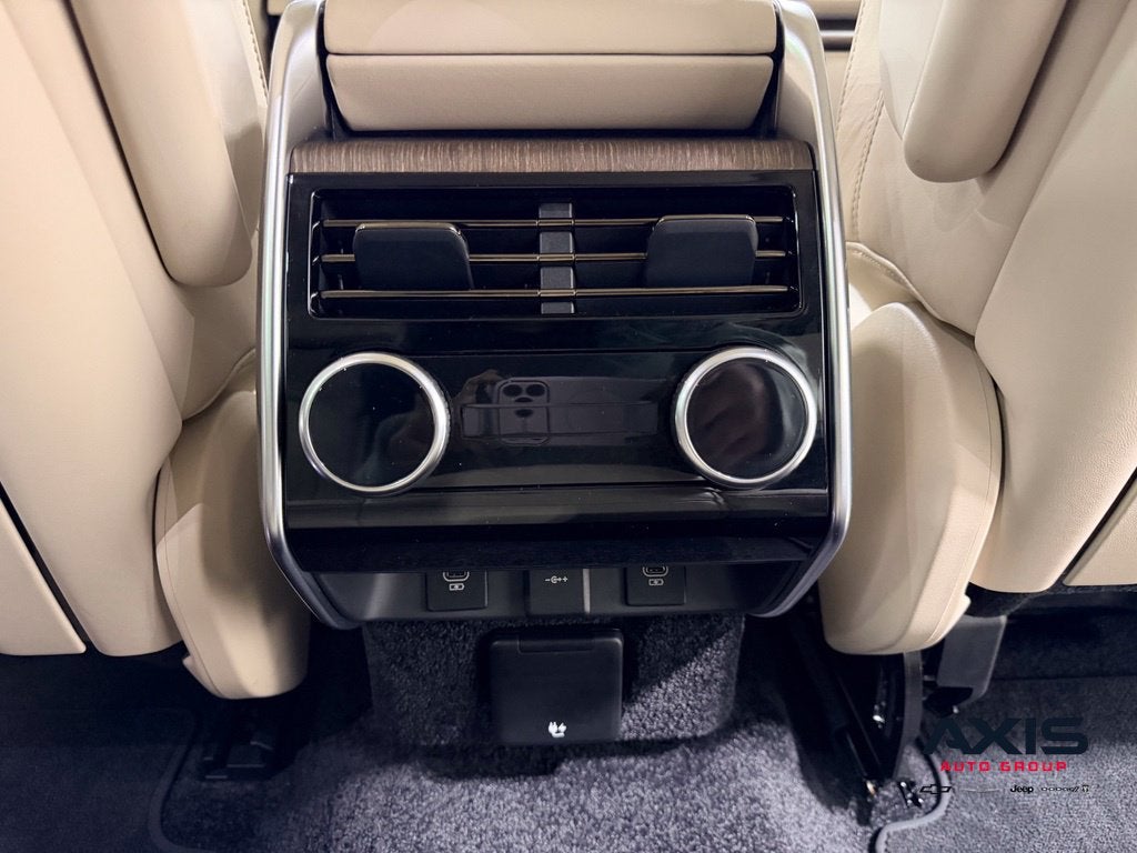 2023 Land Rover Range Rover P400 SE