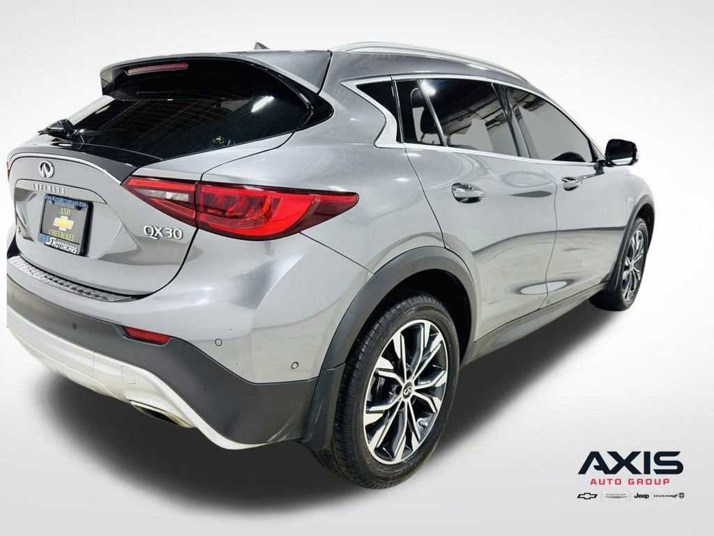 2019 INFINITI QX30 ESSENTIAL