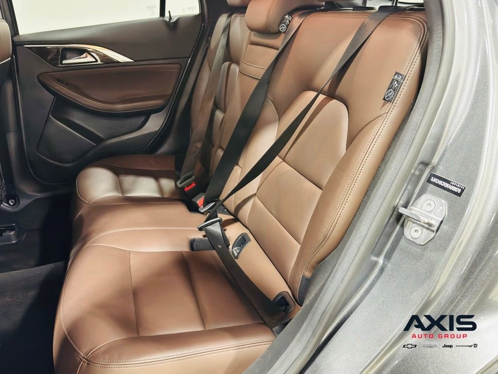 2019 INFINITI QX30 ESSENTIAL