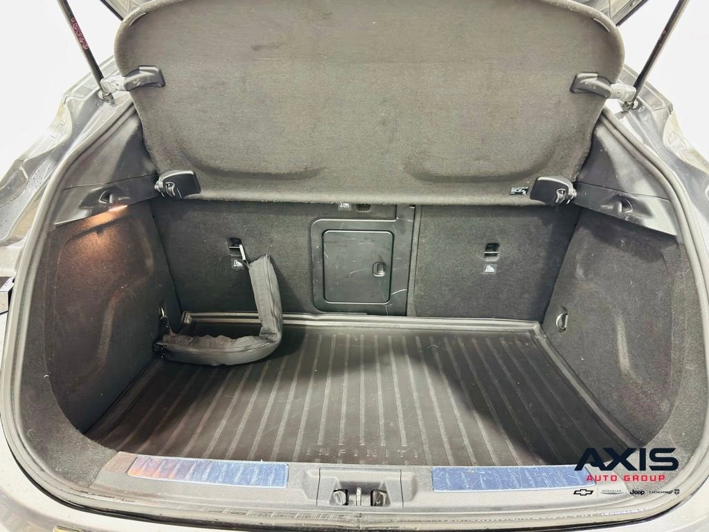 2019 INFINITI QX30 ESSENTIAL