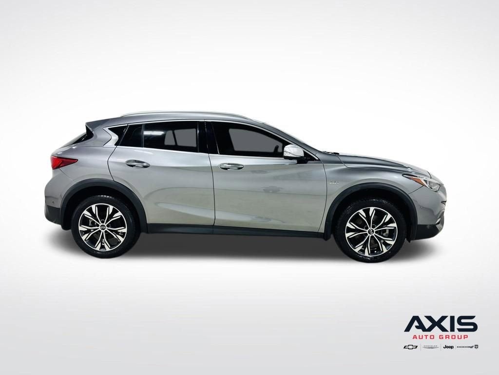 2019 INFINITI QX30 ESSENTIAL