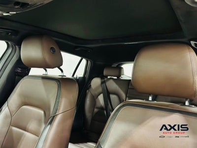 2019 INFINITI QX30 ESSENTIAL