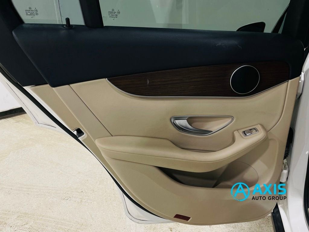 2022 Mercedes-Benz GLC GLC 300