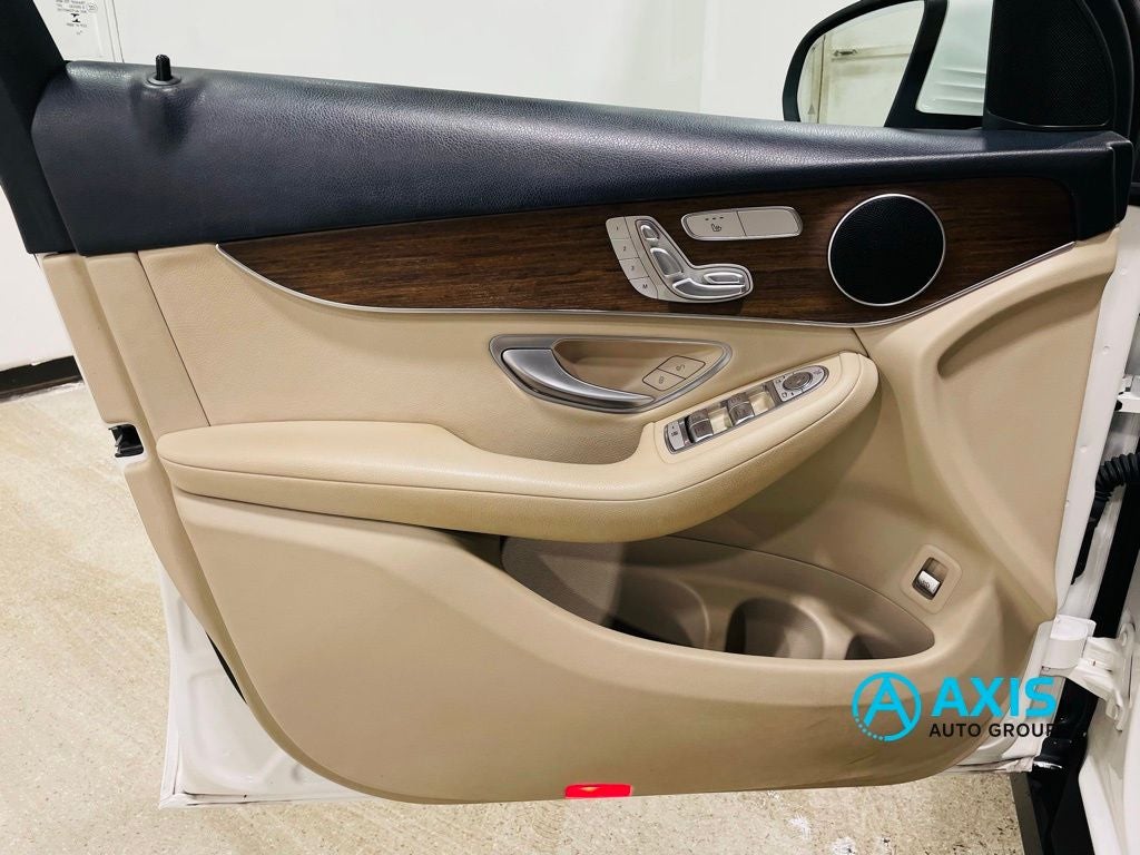 2022 Mercedes-Benz GLC GLC 300