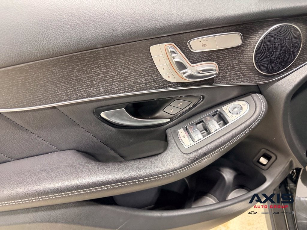 2022 Mercedes-Benz GLC GLC 300