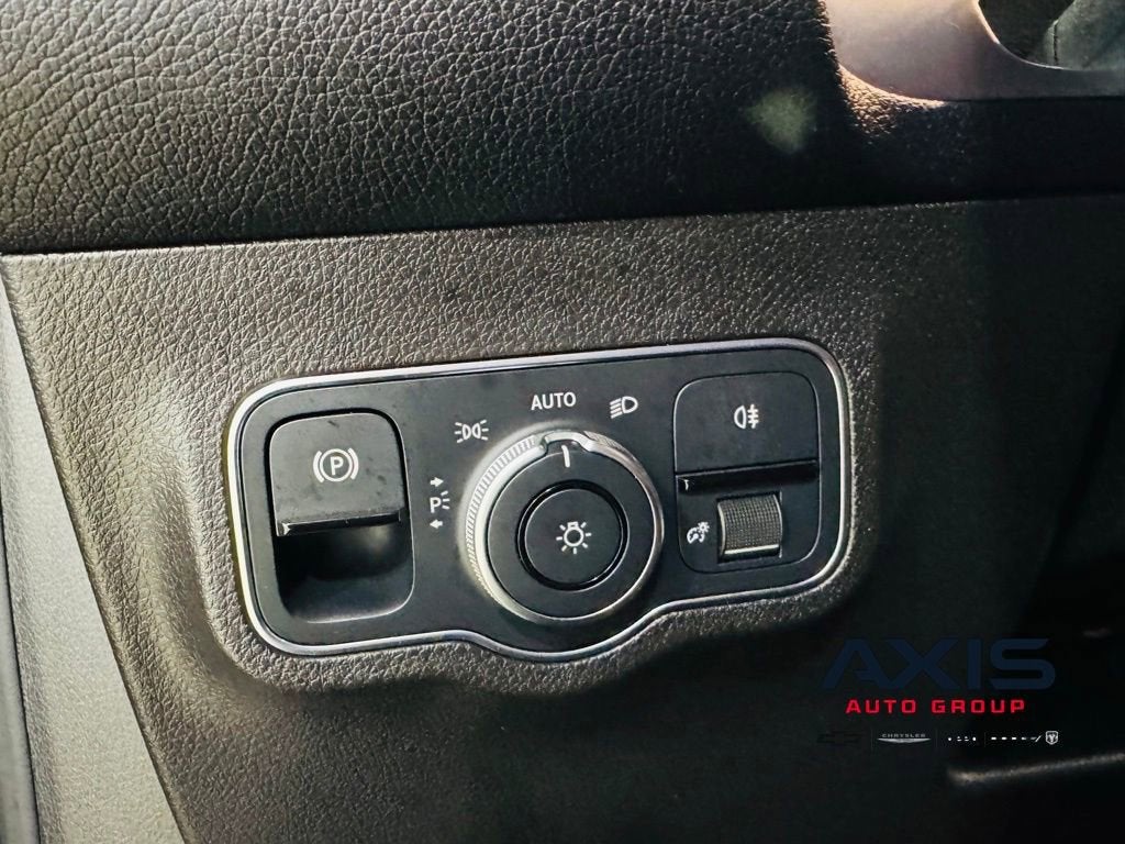 2021 Mercedes-Benz GLB 250 GLB 250