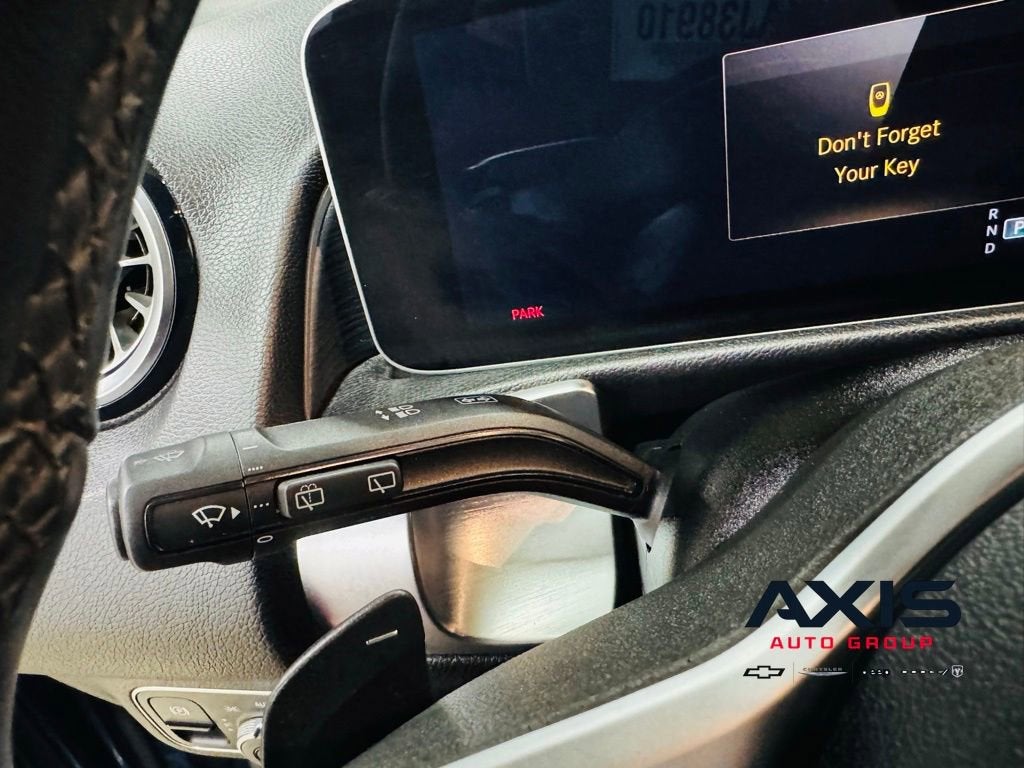 2021 Mercedes-Benz GLB 250 GLB 250