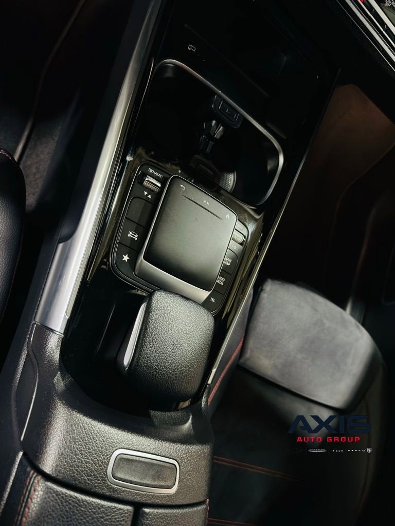 2021 Mercedes-Benz GLB 250 GLB 250