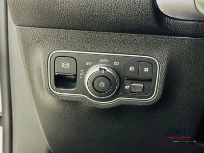 2023 Mercedes-Benz GLB 250 4MATIC®