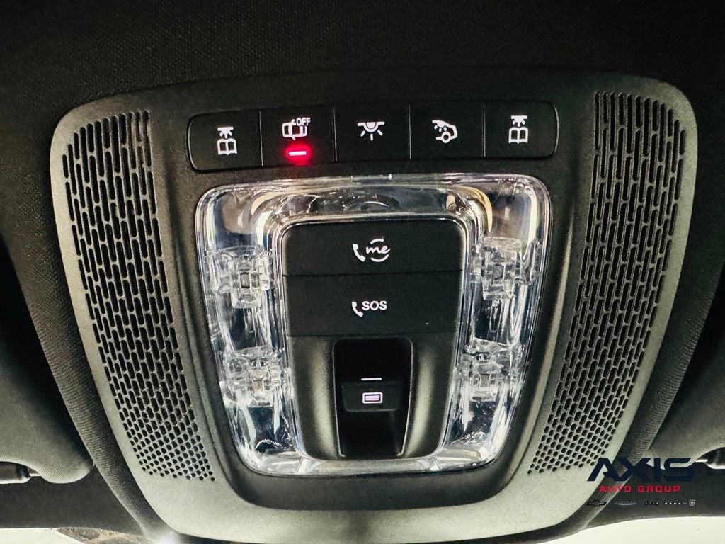 2023 Mercedes-Benz GLB 250 4MATIC®