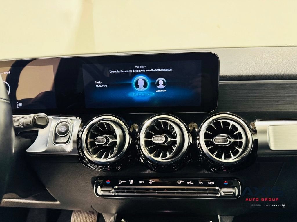 2023 Mercedes-Benz GLB 250 4MATIC®