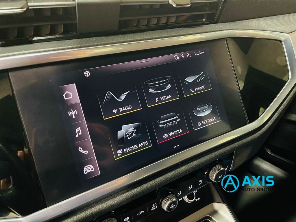 2022 Audi Q3 Premium 40 TFSI quattro Tiptronic