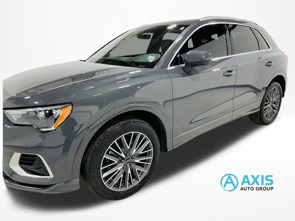 2022 Audi Q3 Premium 40 TFSI quattro Tiptronic